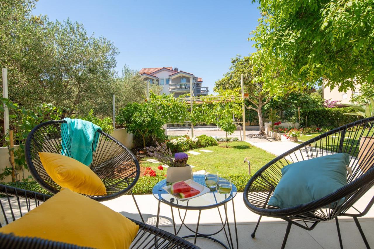 Garden Apartment Pakoštane Eksteriør bilde