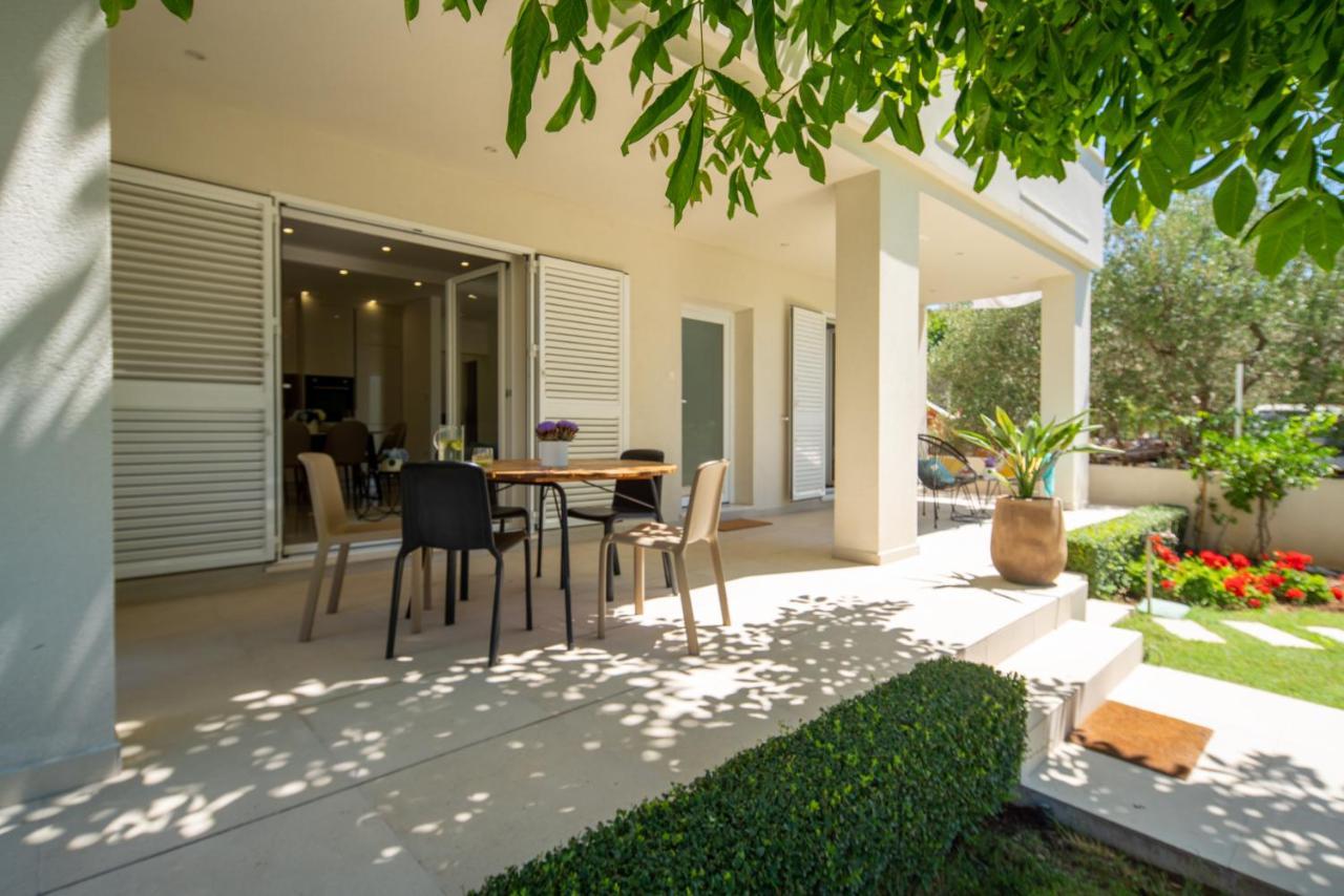 Garden Apartment Pakoštane Eksteriør bilde