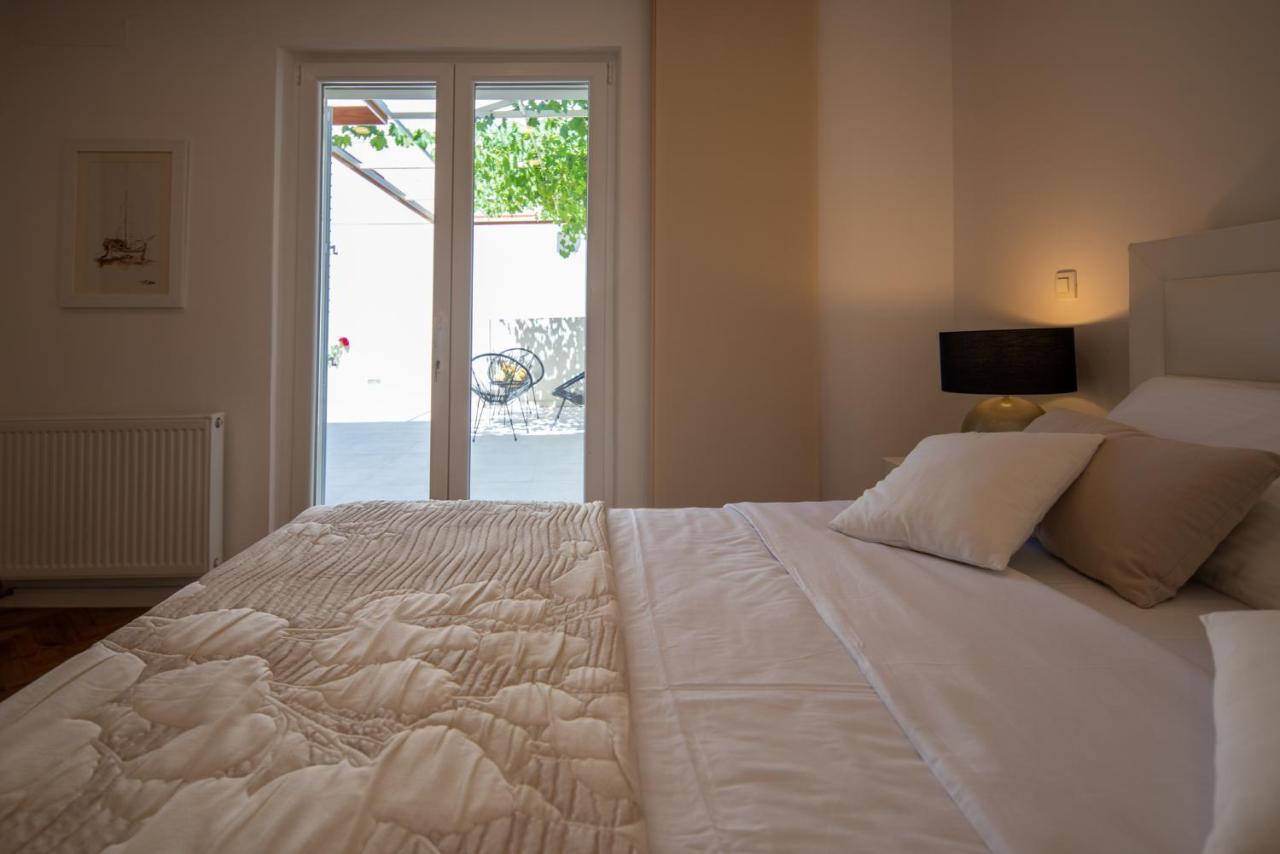 Garden Apartment Pakoštane Eksteriør bilde